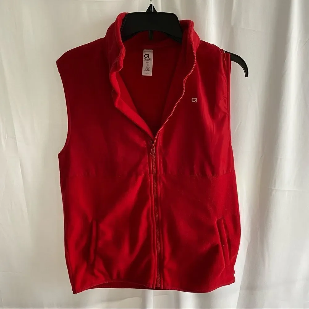 GAP Fit Boys’ Fleece Zipper Closing Vest